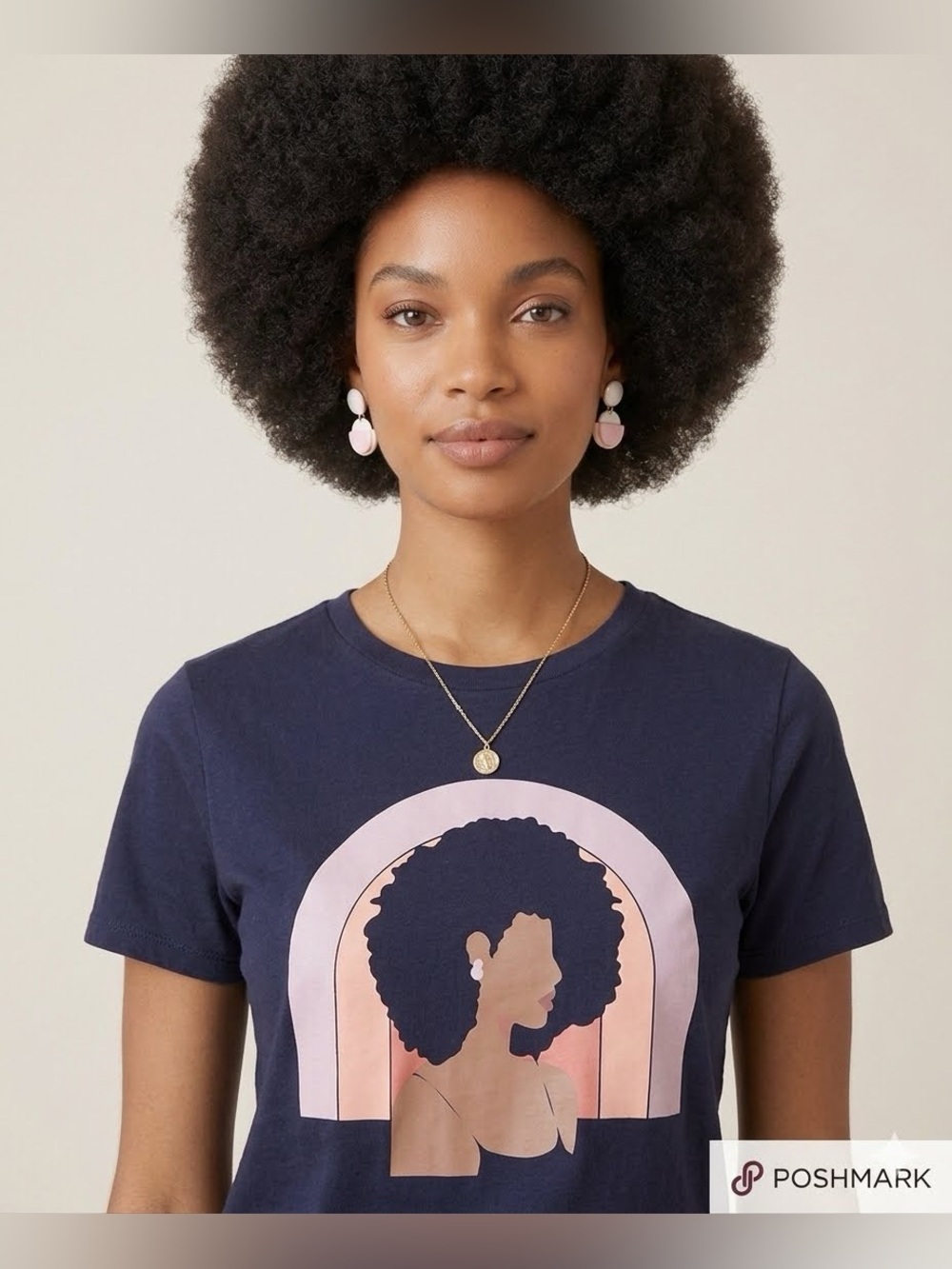 Women’s Nine West Afro-Centric Natural Hair Crewneck Graphic Tee | Size L